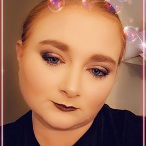 Meet your Posher, Mindy